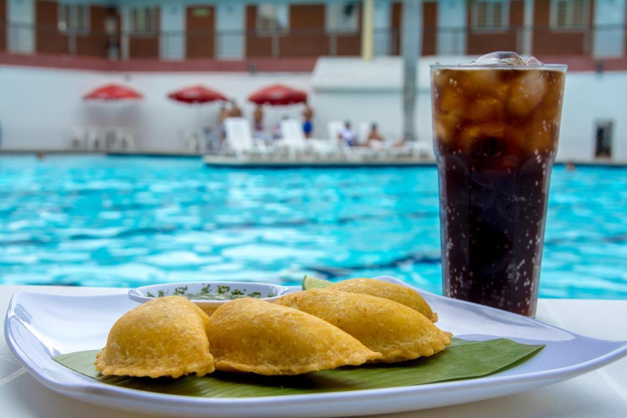 Hotel La Luna Santiago de Cali Εξωτερικό φωτογραφία